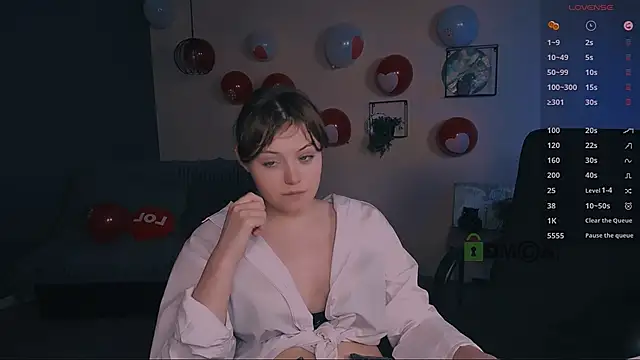 Snapshot of nikole_kitt chatting on 22, 2, 2025 nikole kitt online show from 22, 2, 2025