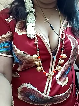 Snapshot of gaurika18 chatting on 16, 3, 2025 gaurika18 online show from 16, 3, 2025