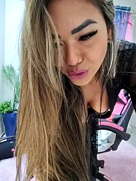 Snapshot of giselxxx_hot chatting on 1, 3, 2025 giselxxx hot online show from 1, 3, 2025