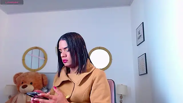 Snapshot of zoe_hecate_sexx chatting on 24, 10, 2025 zoe hecate sexx online show from 24, 10, 2025