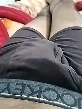 luckylads0037 online show from 19, 3, 2025