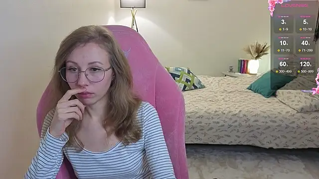 Lill Mary online show from 27, 10, 2025