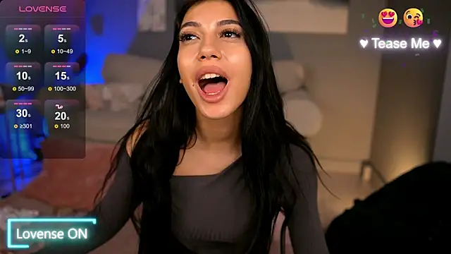 BetsyGonzale online show from 27, 2, 2025