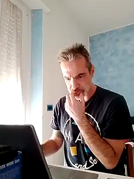 Snapshot of Marcolino183 chatting on 21, 2, 2025 Marcolino183 online show from 21, 2, 2025