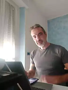 Snapshot of Marcolino183 chatting on 6, 3, 2025 Marcolino183 online show from 6, 3, 2025