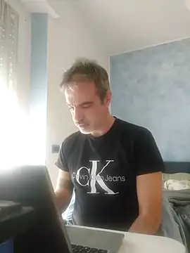 Snapshot of Marcolino183 chatting on 19, 3, 2025 Marcolino183 online show from 19, 3, 2025