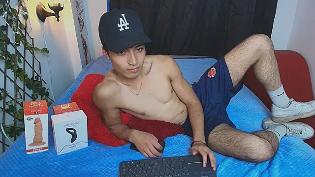 Snapshot of dylan_fun18 chatting on 25, 1, 2025 dylan fun18 online show from 25, 1, 2025