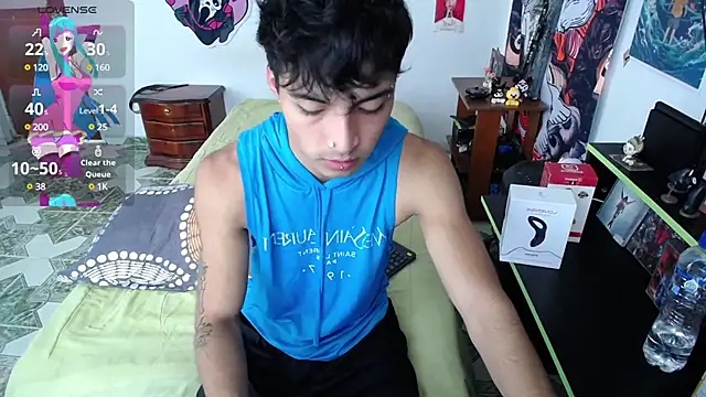 Snapshot of dylan_fun18 chatting on 10, 3, 2025 dylan fun18 online show from 10, 3, 2025