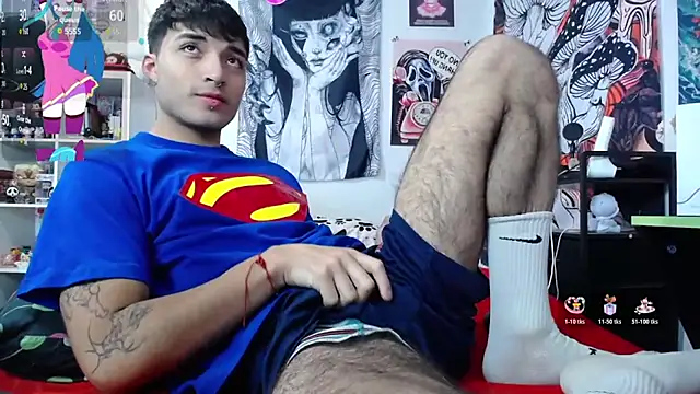 Snapshot of dylan_fun18 chatting on 23, 10, 2025 dylan fun18 online show from 23, 10, 2025