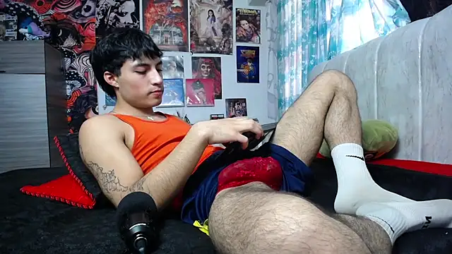 Snapshot of dylan_fun18 chatting on 2, 6, 2026 dylan fun18 online show from 2, 6, 2026