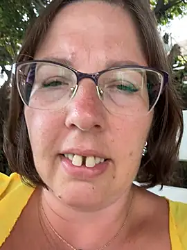 Snapshot of B_Bonya_m chatting on 15, 2, 2025 B Bonya m online show from 15, 2, 2025