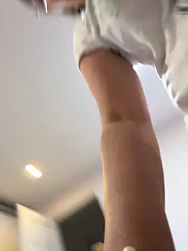 Snapshot of B_Bonya_m chatting on 1, 3, 2025 B Bonya m online show from 1, 3, 2025