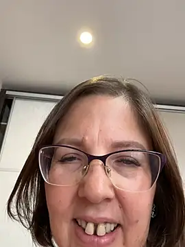 Snapshot of B_Bonya_m chatting on 6, 3, 2025 B Bonya m online show from 6, 3, 2025