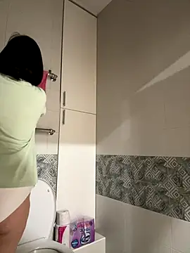 Snapshot of B_Bonya_m chatting on 9, 9, 2025 B Bonya m online show from 9, 9, 2025