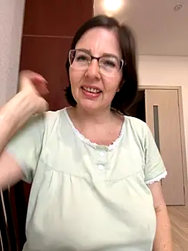 Snapshot of B_Bonya_m chatting on 14, 9, 2025 B Bonya m online show from 14, 9, 2025