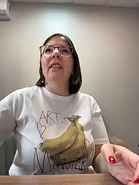 Snapshot of B_Bonya_m chatting on 12, 10, 2025 B Bonya m online show from 12, 10, 2025