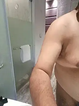 Snapshot of ridetoheaven chatting on 6, 10, 2025 ridetoheaven online show from 6, 10, 2025