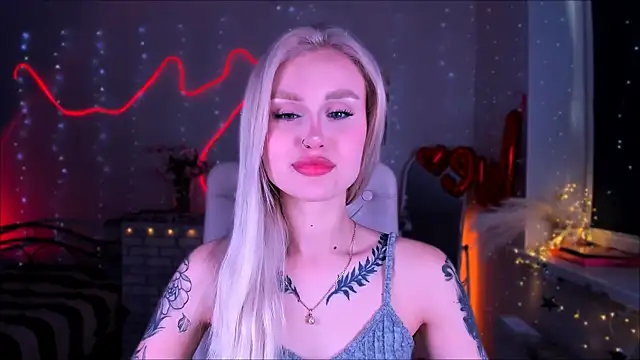 Snapshot of _Ravenaa chatting on 14, 3, 2025 Ravenaa online show from 14, 3, 2025