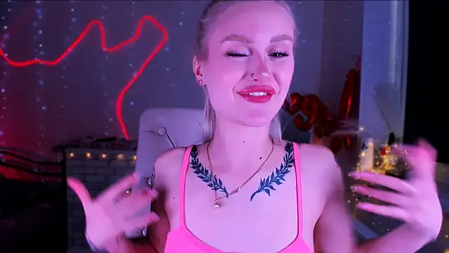 Snapshot of _Ravenaa chatting on 20, 3, 2025 Ravenaa online show from 20, 3, 2025