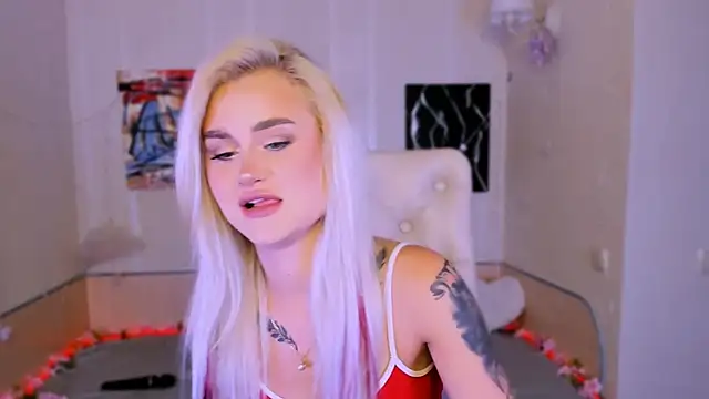 Snapshot of _Ravenaa chatting on 20, 11, 2025 Ravenaa online show from 20, 11, 2025