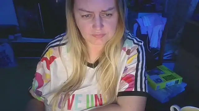 Meliss Official9 online show from 3, 4, 2026