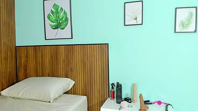 Snapshot of curvy_rousi chatting on 11, 3, 2025 curvy rousi online show from 11, 3, 2025