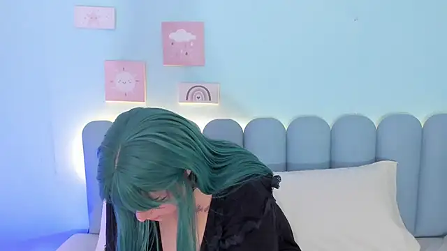 Snapshot of curvy_rousi chatting on 18, 11, 2025 curvy rousi online show from 18, 11, 2025