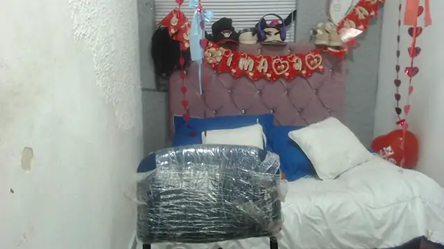 Snapshot of vainillaplaypussy chatting on 20, 3, 2025 vainillaplaypussy online show from 20, 3, 2025