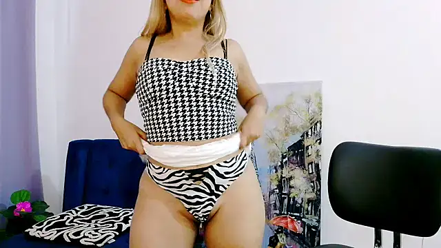 Snapshot of cielitos chatting on 23, 9, 2025 cielitos online show from 23, 9, 2025
