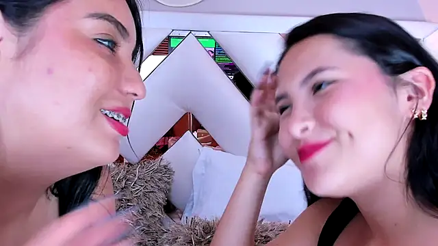 Snapshot of madeleine2112 chatting on 6, 12, 2024 madeleine2112 online show from 6, 12, 2024