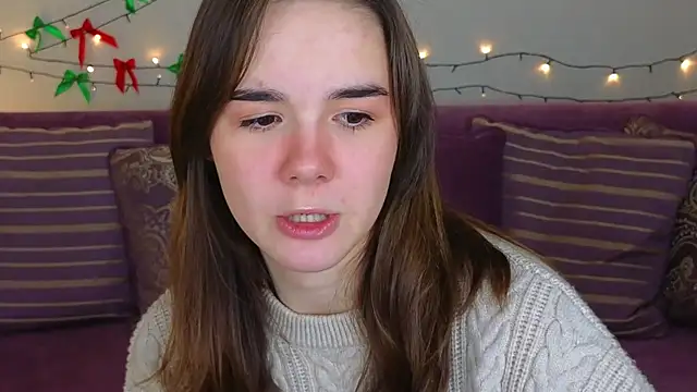 LindaRobertz online show from 6, 1, 2025