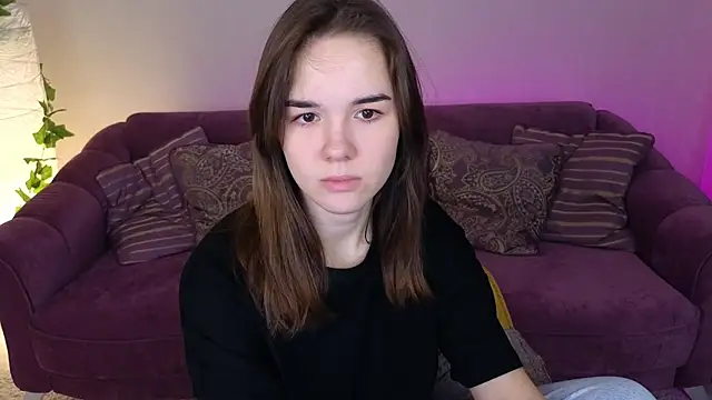 LindaRobertz online show from 18, 1, 2025