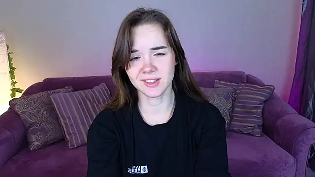 LindaRobertz online show from 21, 1, 2025