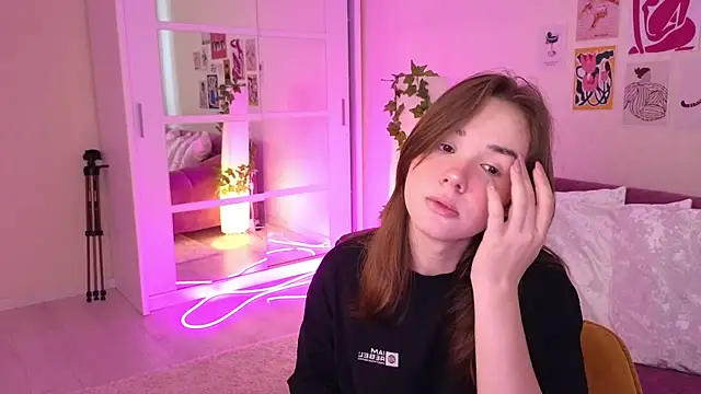 LindaRobertz online show from 21, 3, 2025