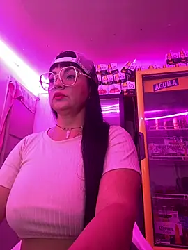 Hot beauty   online show from 19, 2, 2026