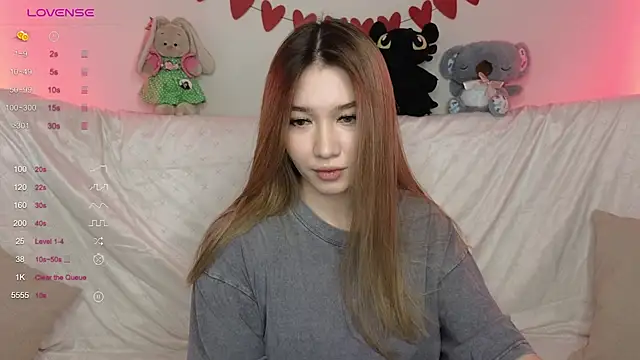 LuxuryGirl   online show from 3, 3, 2025
