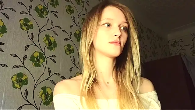 Evvie Summn1 online show from 17, 5, 2026