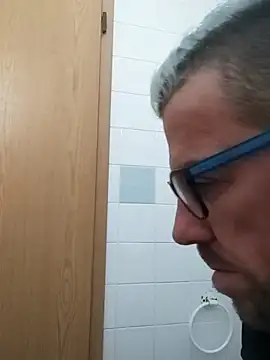 Snapshot of jonyfree1978 chatting on 16, 2, 2025 jonyfree1978 online show from 16, 2, 2025