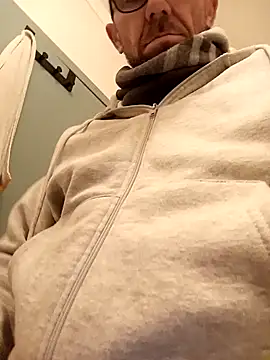 Snapshot of jonyfree1978 chatting on 20, 12, 2025 jonyfree1978 online show from 20, 12, 2025