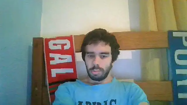 Snapshot of danibigcock69 chatting on 19, 10, 2025 danibigcock69 online show from 19, 10, 2025