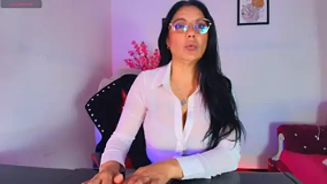 Snapshot of Zuzana21 chatting on 30, 6, 2026 Zuzana21 online show from 30, 6, 2026