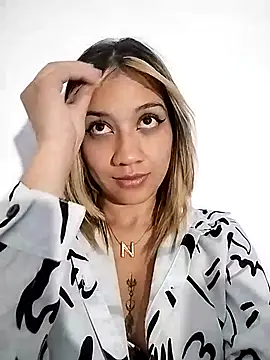 Snapshot of nina_carther chatting on 8, 3, 2025 nina carther online show from 8, 3, 2025