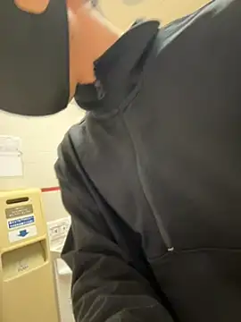 Snapshot of UKI06 chatting on 14, 1, 2025 UKI06 online show from 14, 1, 2025