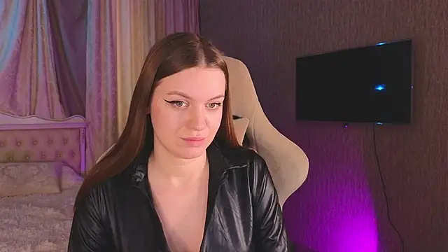 Snapshot of Lovella_Lips chatting on 14, 1, 2025 Lovella Lips online show from 14, 1, 2025