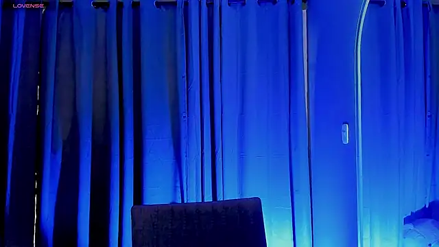 gatitavenecis online show from 25, 2, 2025