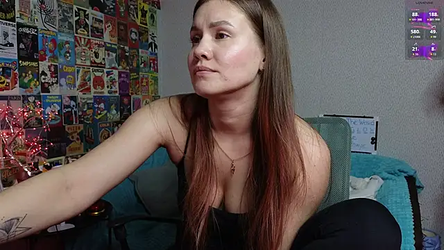 Snapshot of LittleLeen chatting on 22, 10, 2025 LittleLeen online show from 22, 10, 2025