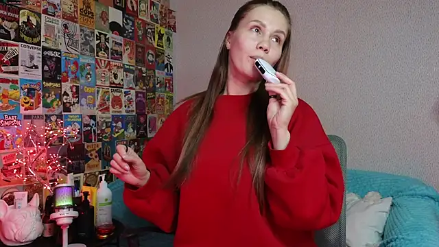 Snapshot of LittleLeen chatting on 26, 10, 2025 LittleLeen online show from 26, 10, 2025