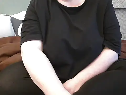 MarthaBriest online show from 10, 3, 2025