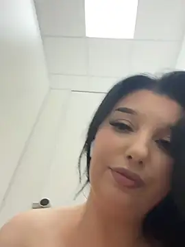 Snapshot of Tisha_Busty chatting on 6, 3, 2025 Tisha Busty online show from 6, 3, 2025