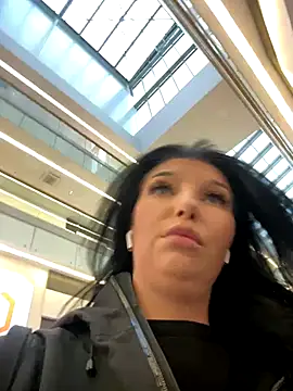 Tisha Busty online show from 26, 10, 2025